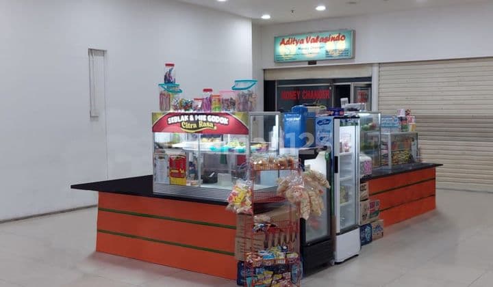 Kios Siap Pakai di Dalam Supermall Karawaci