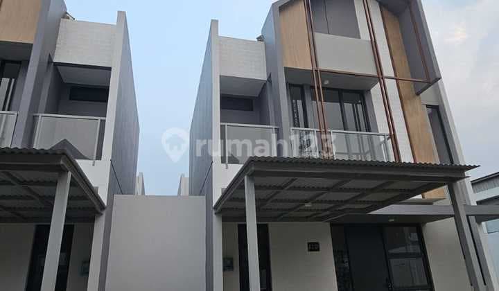 Rumah Unit Baru Siap Huni Lokasi Strategis Di BSD City