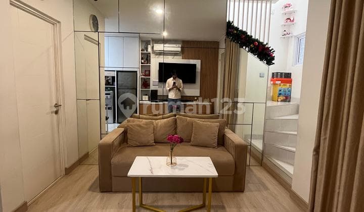 Rumah Bagus 2 Lantai Furnished Di Cluster Martinez Gading Serpong
