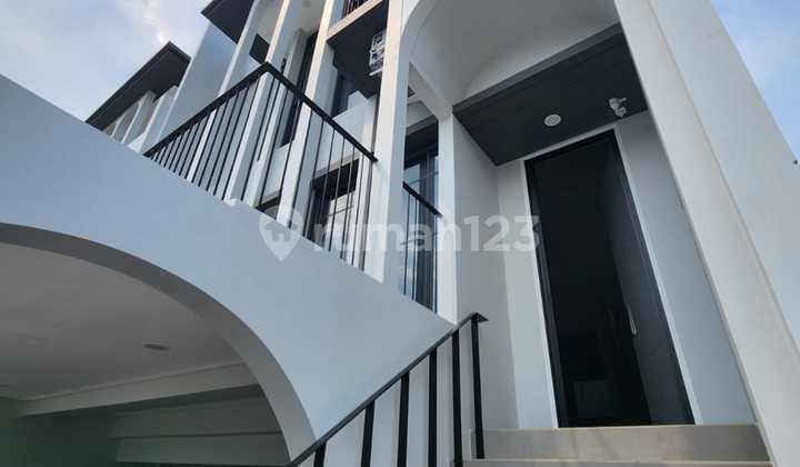 Ruma Full Furnished Di Greenwich Park Cluster Aether BSD City