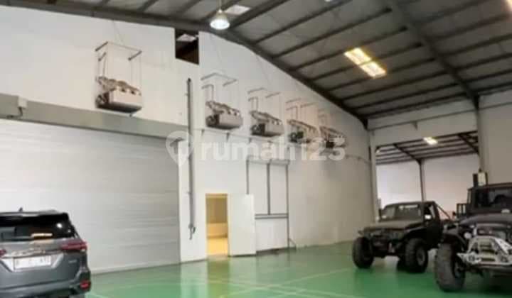 Gudang + Office Gandeng 2 di Cikarang, Bekasi, LT 3011M²