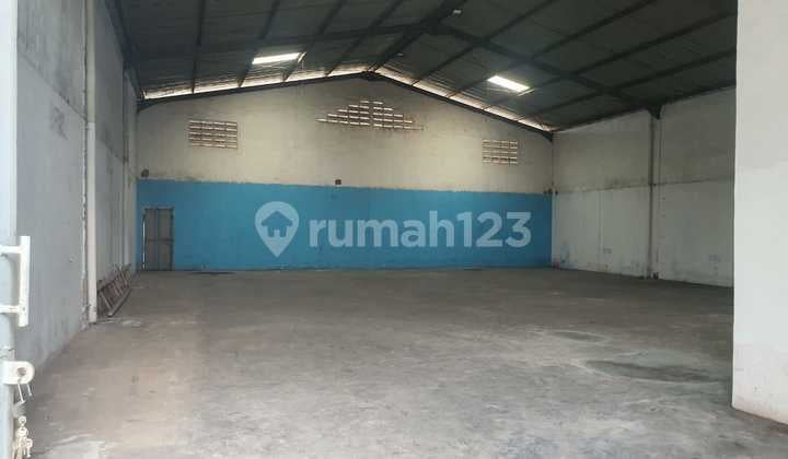 Gudang di Pergudangan Bandara Mas Neglasari, Tangerang, Lt 560M²
