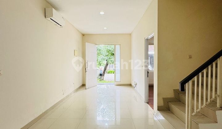 Rumah di Green Lake City Cluster Amerika West Coast, Lt 90M²