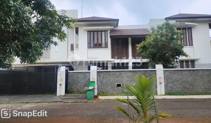 Rumah Ready di Villa Gading Indah, Luas 600M², Ada Kolam Renang