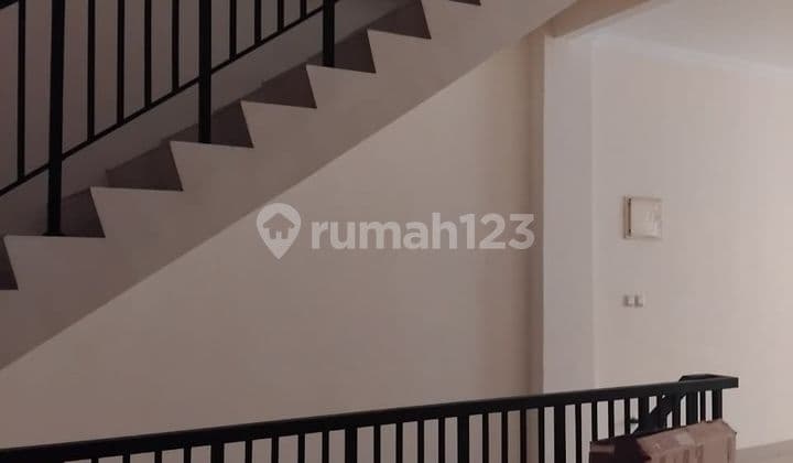 Greenlake City Shop House. HDP Boulevard. Busy and Very Strategic. Ready Mid January 2026. Cheap 115 million/year.