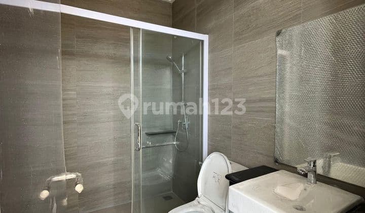 Rumah Bagus Brand New ... di Pik 2, Jl. Laksamana Yos Sudarso, Dadap, Kosambi, Tangerang, Banten.. Uk 6X12.5m. 2 Lantai. 2.8M Nego. Unit Ready !