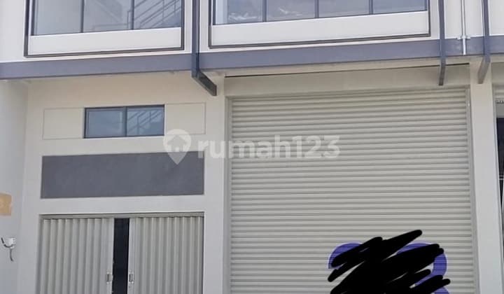 Warehouse in Duta Indah Starhub, Jl. Darussalam Utara, Belendung, Benda, Tangerang City, Banten. Size 9x31.5m. Office 3.5 Floors. 230jt/year.