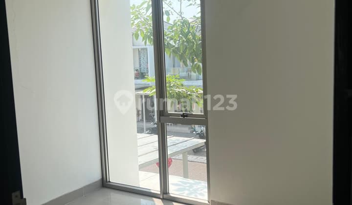 Rumah Pik2 Bagus Lokasi Strategis. Uk 6X10m. 2 Lantai. 1.75M Negooo