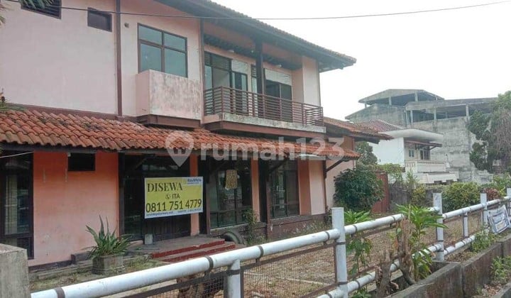 Disewa Rumah 2 Lantai Cocok Buat Kantor di Lima Puluh, Pekanbaru