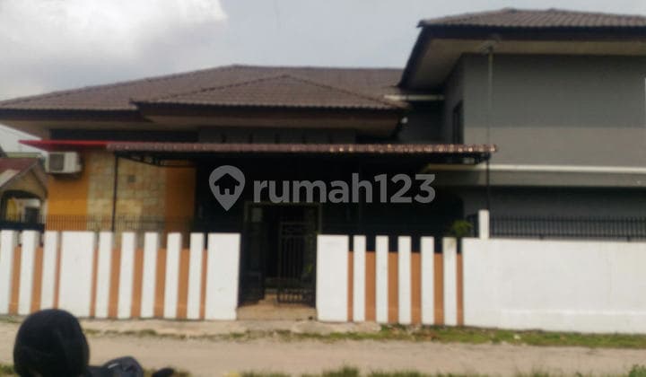 Dijual Rumah Bulatan di Jl Kaharuddin Nasution, Pekanbaru