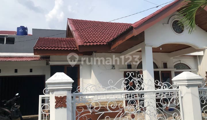 Disewakan Rumah di Komplek Pondok Mutiara