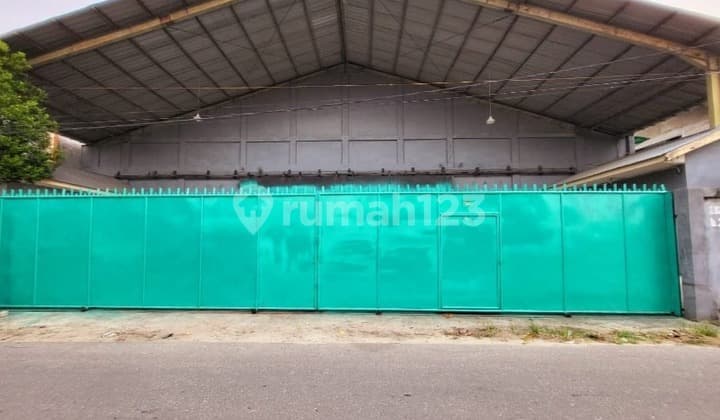 Warehouse for Rent, Spacious in Arengka