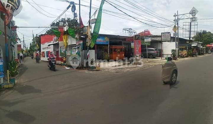 Rumah Dan Lahan Kios, Pinggir Jalan,kramat Jati, Jakarta Timur