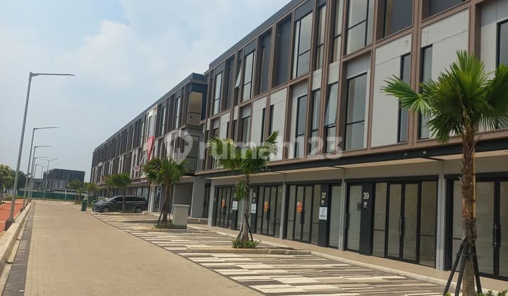 Shop House, 3 Floors,
