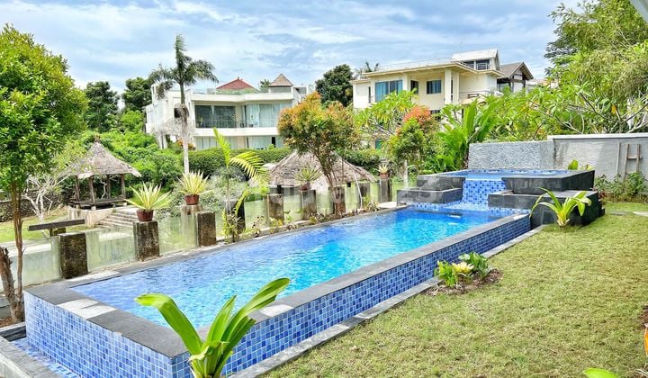 MODERN VILLA WITH OCEAN AND SUNSET VIEW