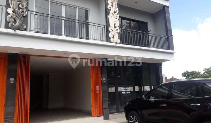 Quick sale 2 storey shophouse in Renon Denpasar location