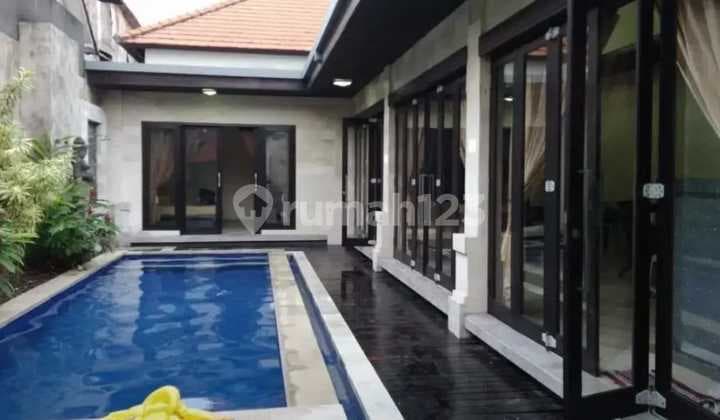 Dijual Rumah Semi Villa Plus Pool Seminyak