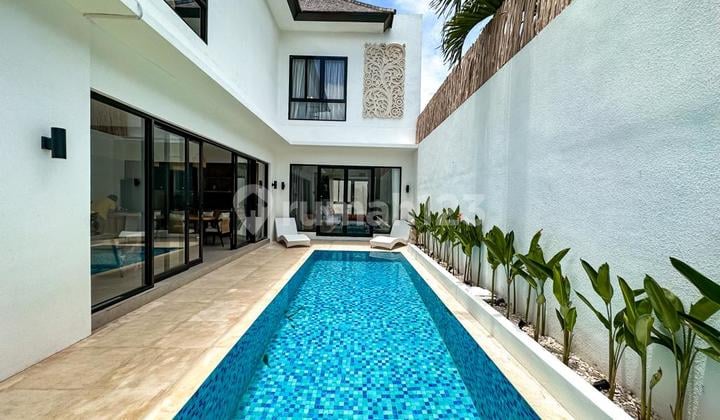 NEWLY RENOVATED TROPICAL STYLE VILLA
