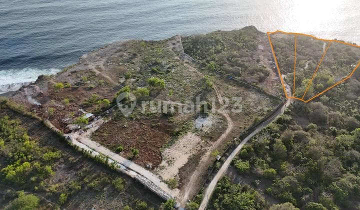 Tanah Tebing di Laut NyangNyang Uluwatu