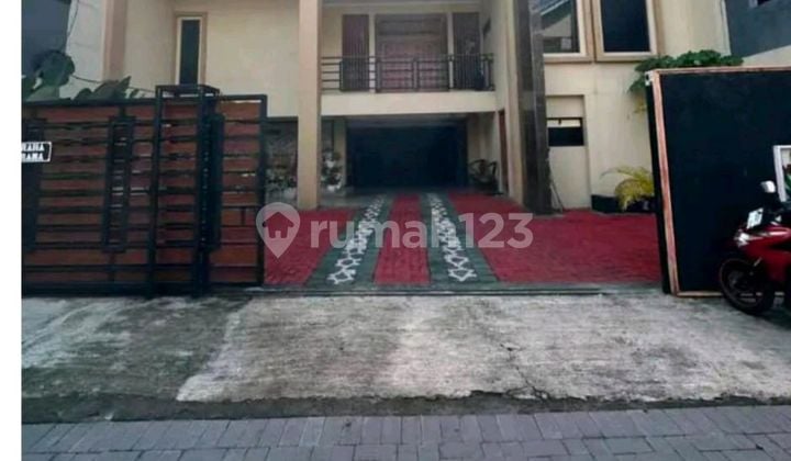 Exclusive 16-Bedroom Boarding House on Jalan Kaliurang Km 5