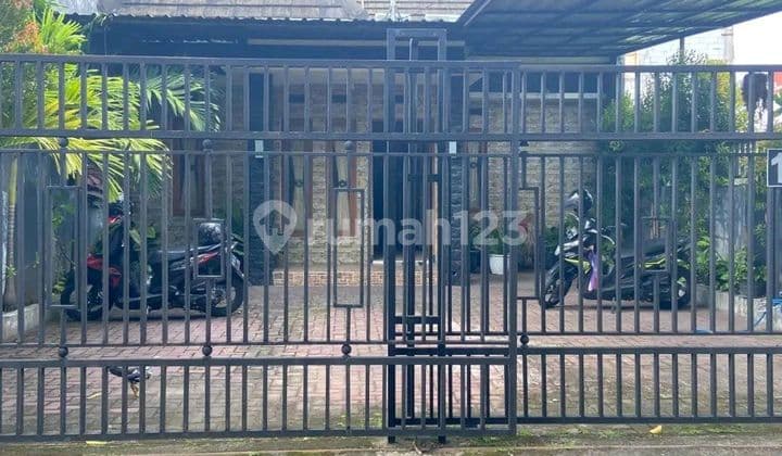 Rumah Area Jln Kaliurang Km 4 Pandega Marta Dekat Kampus Ugm