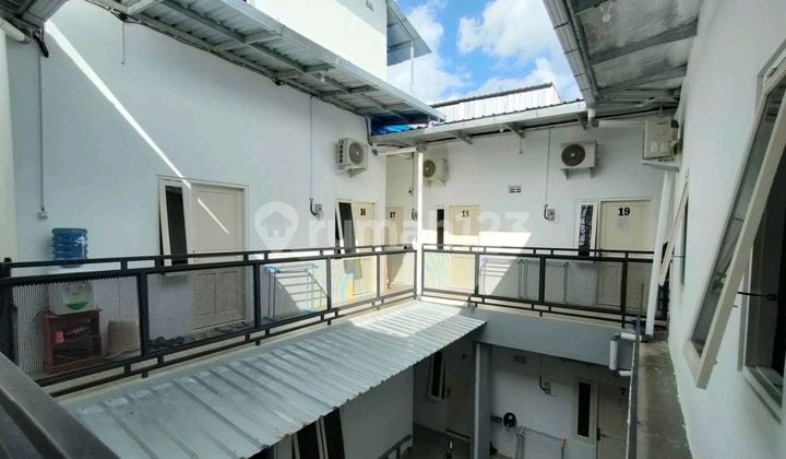 Exclusive 20-Bedroom Boarding House in Seturan