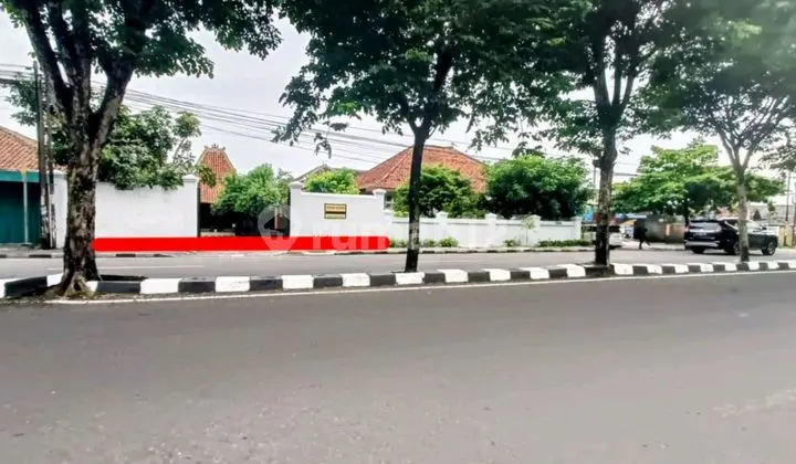 Tanah Prestisius Pinggir Jalan Raya Umbulharjo Dekat Pusat Kota