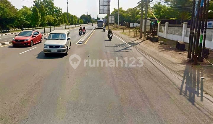 Special Land Area on the North Ring Road in Front of Lotte Mart Maguwoharjo