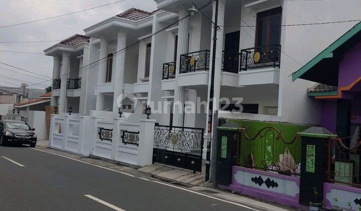 Rumah Baru 2 Lantai Pinggir Jalan Utama Tirtomartani Kalasan