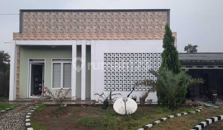 House with Large Land in Tigaraksa, Tangerang