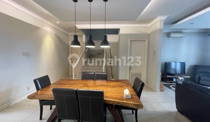 For Sale: Peaceful and Lush House in Kebayoran Baru, South Jakarta