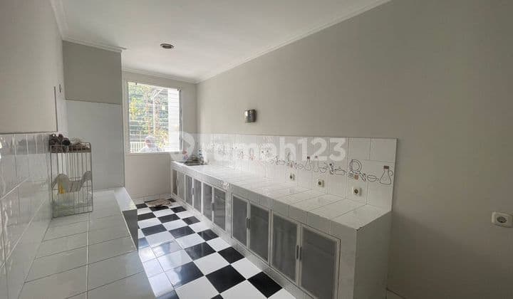 Dijual Rumah Siap Huni Dkt Taman Pondok Indah Jakarta Selatan