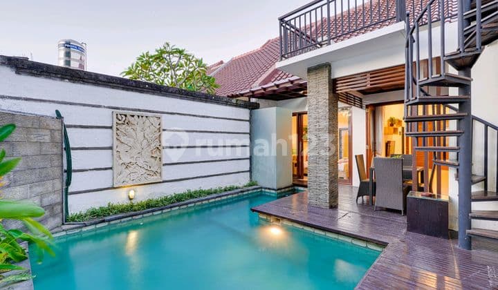 Villa Tropis Minimalis Bale Village Dekat Plataran Canggu