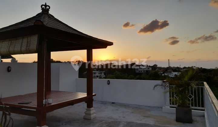 Modern Ocean View Villa in Toyaning Ungasan