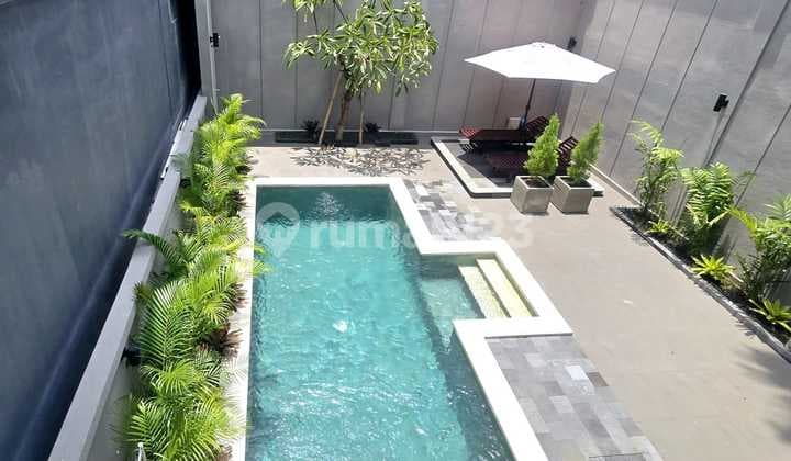 Dijual atau Disewa Villa Modern Tropis View Sawah di Sriwedari Ubud