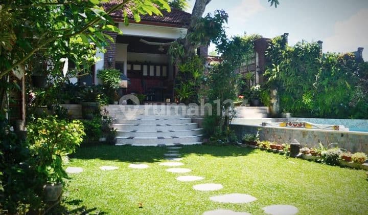 Semi Modern Joglo Villa Di Pecatu