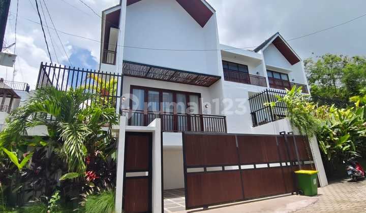 Brand New Modern Villa Batu Nunggul Ungasan