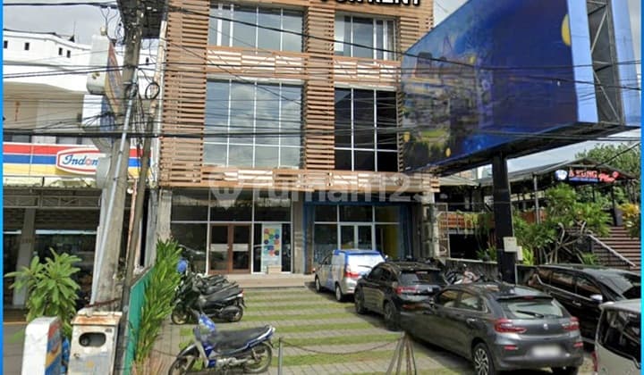 Ruko 3 Lantai Strategis di Sunset Road