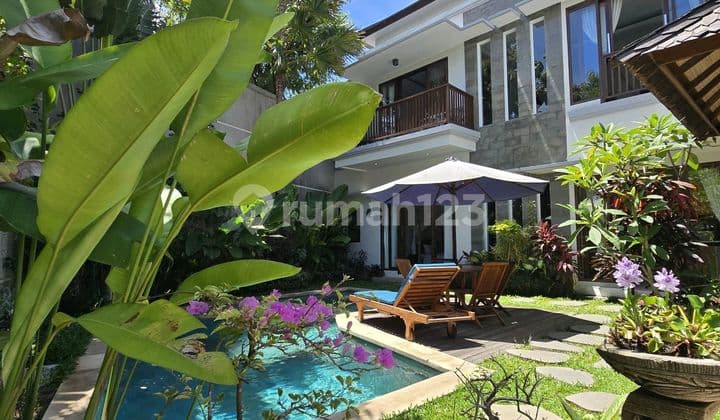 Balinese Modern Villa For Rent Perum Puri Bunga- Kutuh