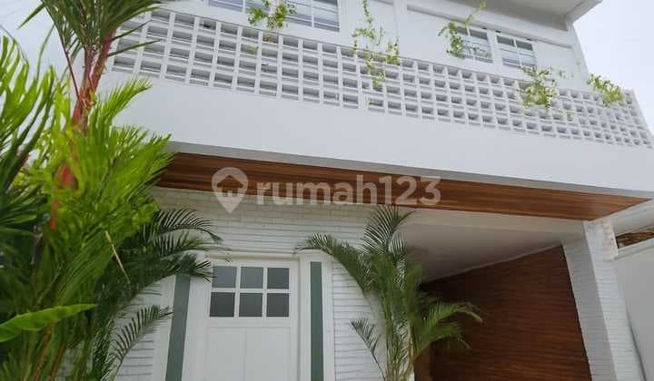 Villa Modern Tropis di Kutat Lestari - Sanur