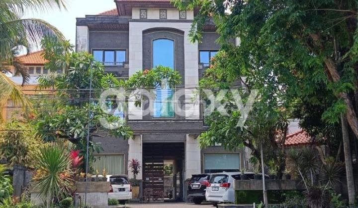 Gedung Rukan Cok Agung Tresna & Dewi Madri Renon Denpasar