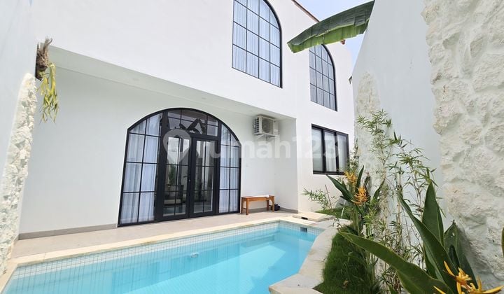 New Brand Villa Tropis Mediterranian Di Padonan Tibubeneng