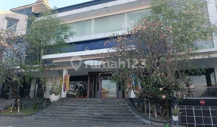 Gedung 4 Lantai Ex Sekolah Di Teuku Umar Barat