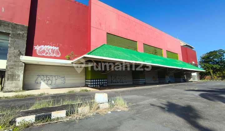 Long-Term Lease for Commercial Land and Building on Sunset Road