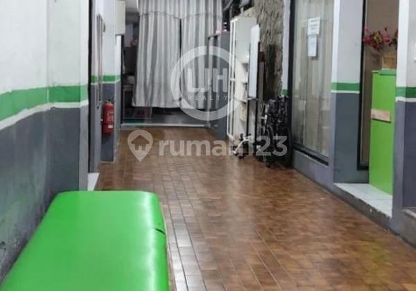 Rumah Lokasi Strategis di Salemba, Senen, Jakarta Pusat
