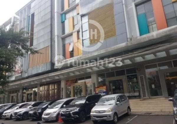 Ruko Lokasi Strategis di Boulevard Timur, Kelapa Gading, Jakarta Utara