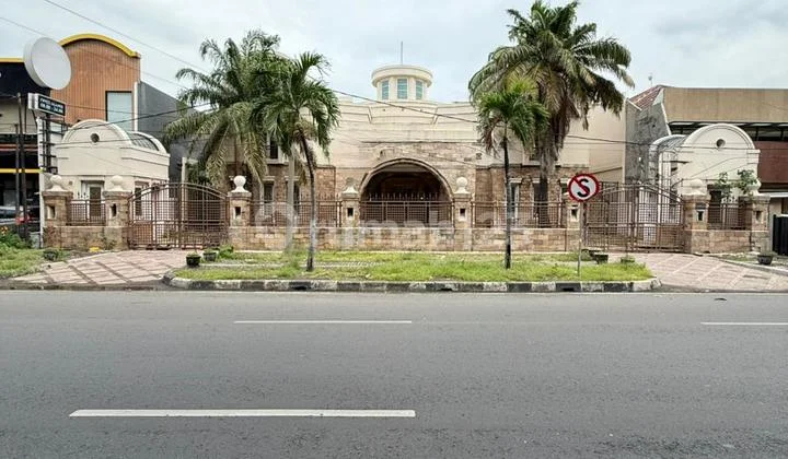 Bangunan Komersial Hitung Tanah Raya Merr Dekat Raya Kertajaya