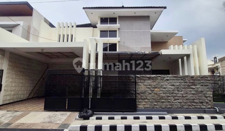 Rumah Minimalis 2 Lt Murah Darmo Permai
