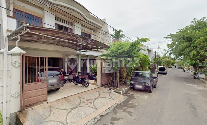 Rumah Classic 2 LT Mewah Murah Manyar Kertoardjo