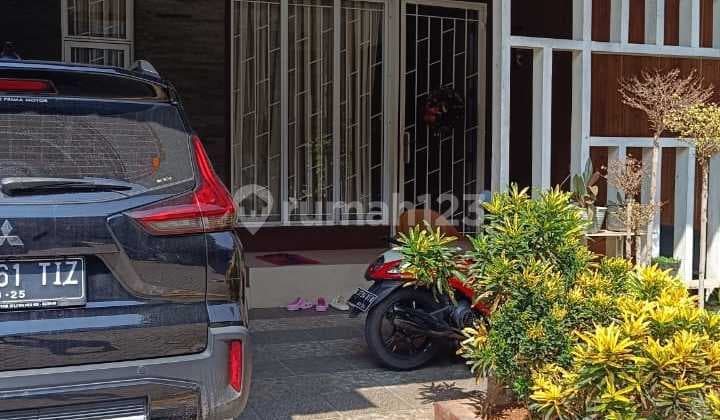 Di Jual Rumah 2 Lantai Grand Cibubur Country Cluster The Royal
